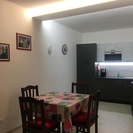 Case Rossa E Blu Villanova d'Albenga Zewnętrze zdjęcie